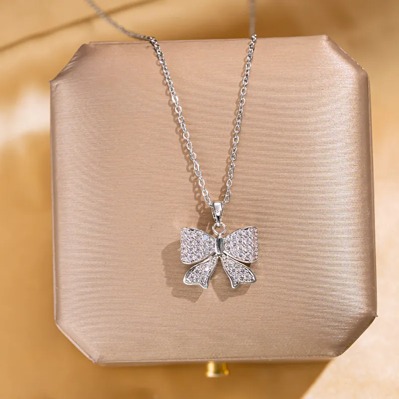 Silver Plated Zircon Bow Pendant Necklace Hypoallergenic
