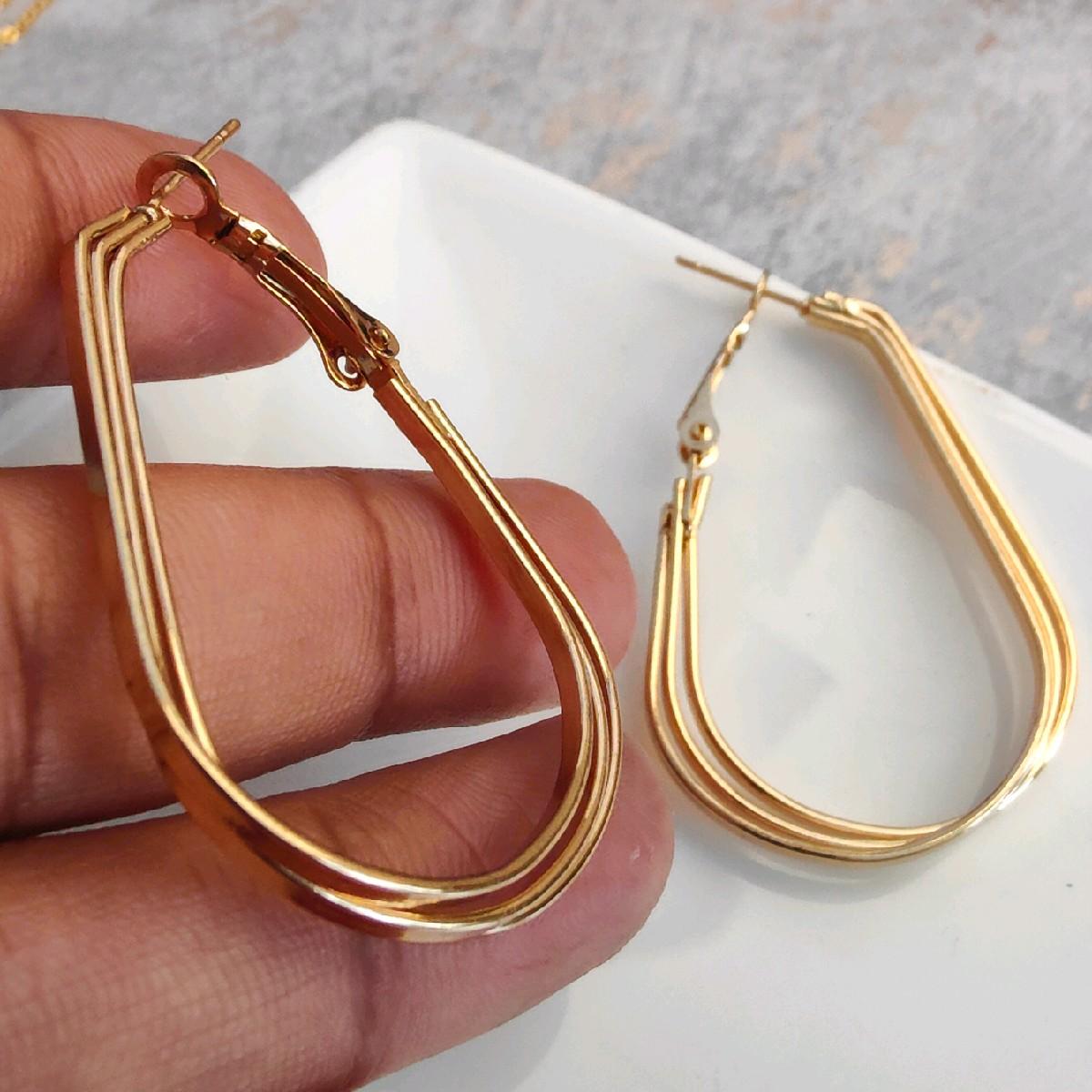 Everyday 18k Gold Plated Layered Hoop Earrings
