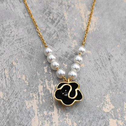 18k Gold Plated Pearl and Black Flower Pendant Necklace