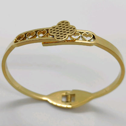 18K Gold Plated Hollow Heart Clover Bangle Stainless Steel