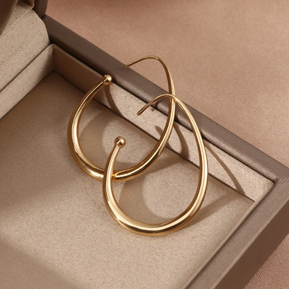 Gorgeous Oval Hoop Earrings 18K Gold Plated Stainless Steel Waterproof
