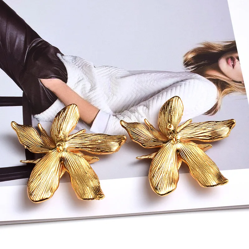 Gold Statement Flower Engraved Earrings Stainless Steel Hypoallergenic Waterproof