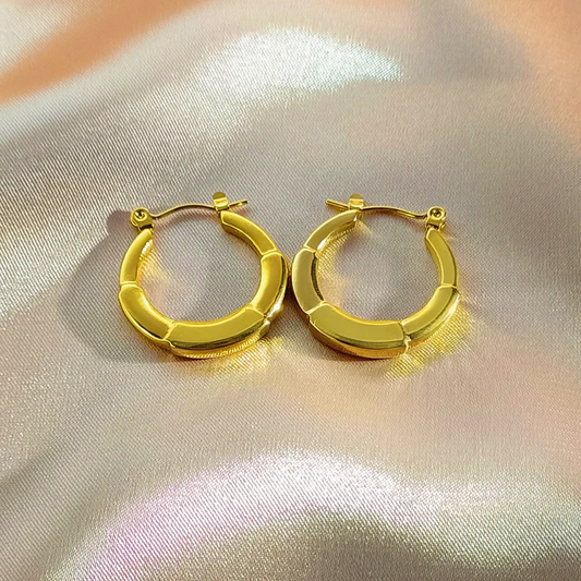 Horseshoe Design Solid Gold Hoop Earrings Stainless Steel Tarnish Free Waterproof