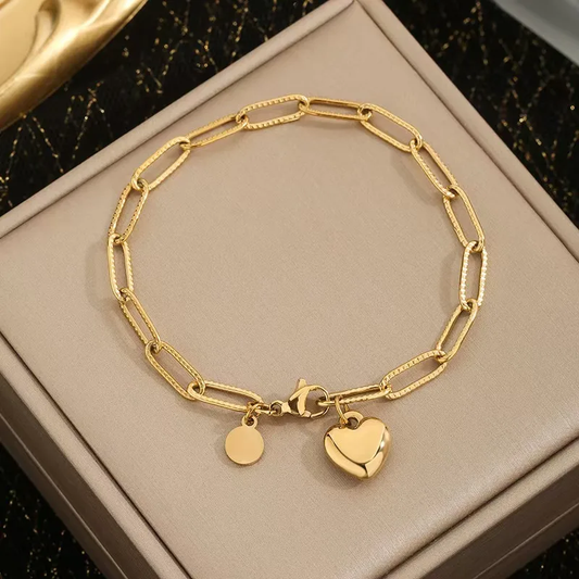 Trending Chain Link Heart Charm Bracelet  18K Gold Plated Stainless Steel Tarnish Free