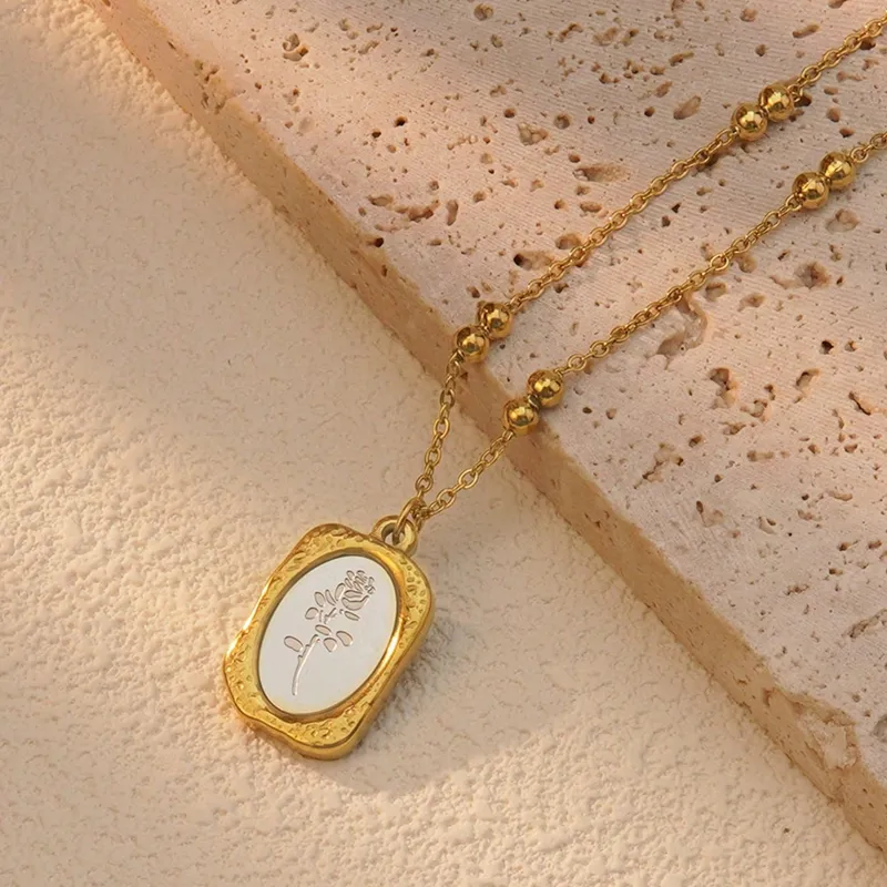 Engraved Rose Pendant Necklace 18K Gold Plated
