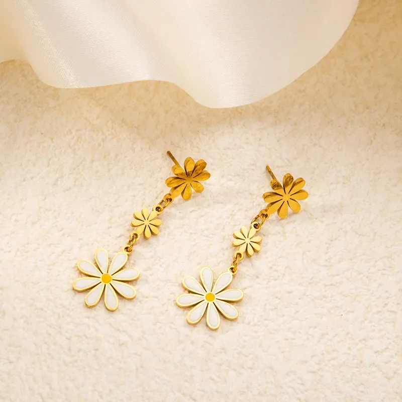 Daisy Dangling Earrings, 18K Gold Plated, Stainless Steel, Waterproof
