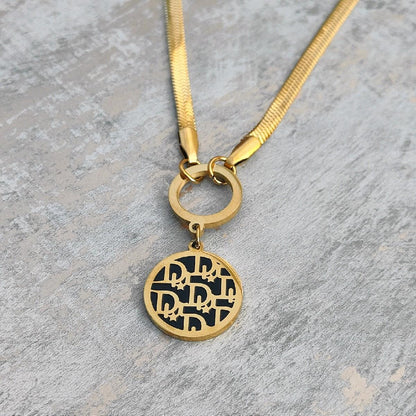 18K Gold Plated Printed Pendant Necklace