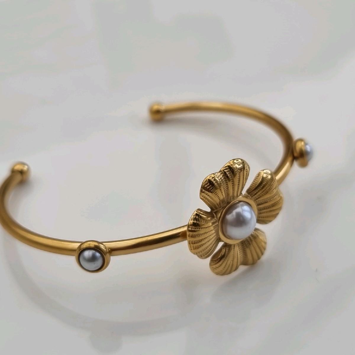 Flower & Pearl Bangle 18k Gold Plated Cuff Bangle