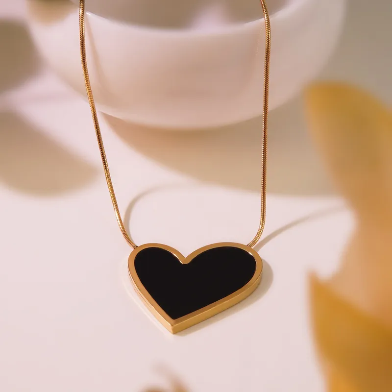 Black Gold Abstract Heart Pendant Necklace 18K Gold Plated