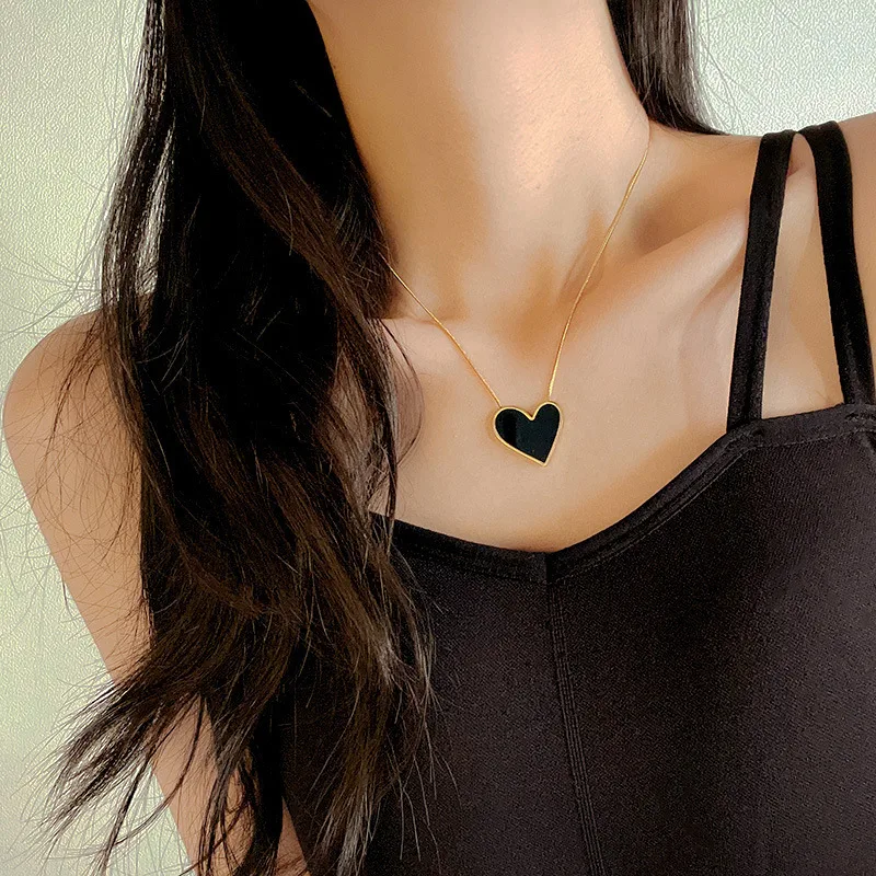 Black Gold Abstract Heart Pendant Necklace 18K Gold Plated